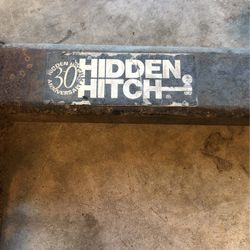 Tow Hitch - Hidden Hitch