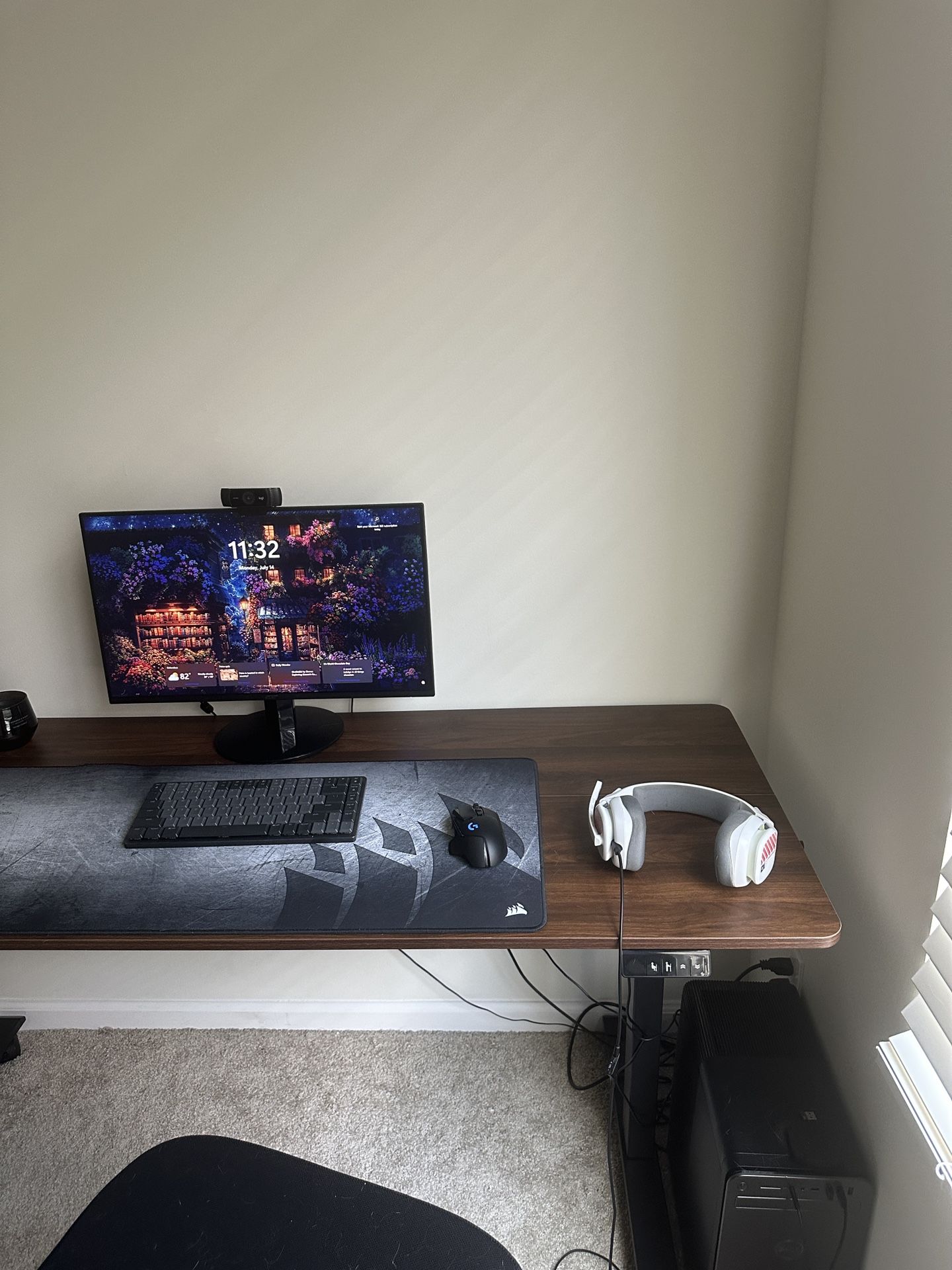 Computer, Monitor, Keyboard, Mouse