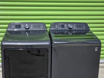 Washer and GAS DRYER set
