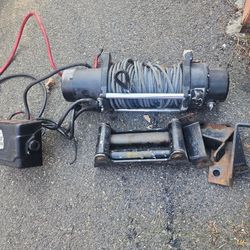 Hinch for towing or jeep