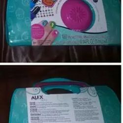 ALEX Spa Style and Go Nail Studio

