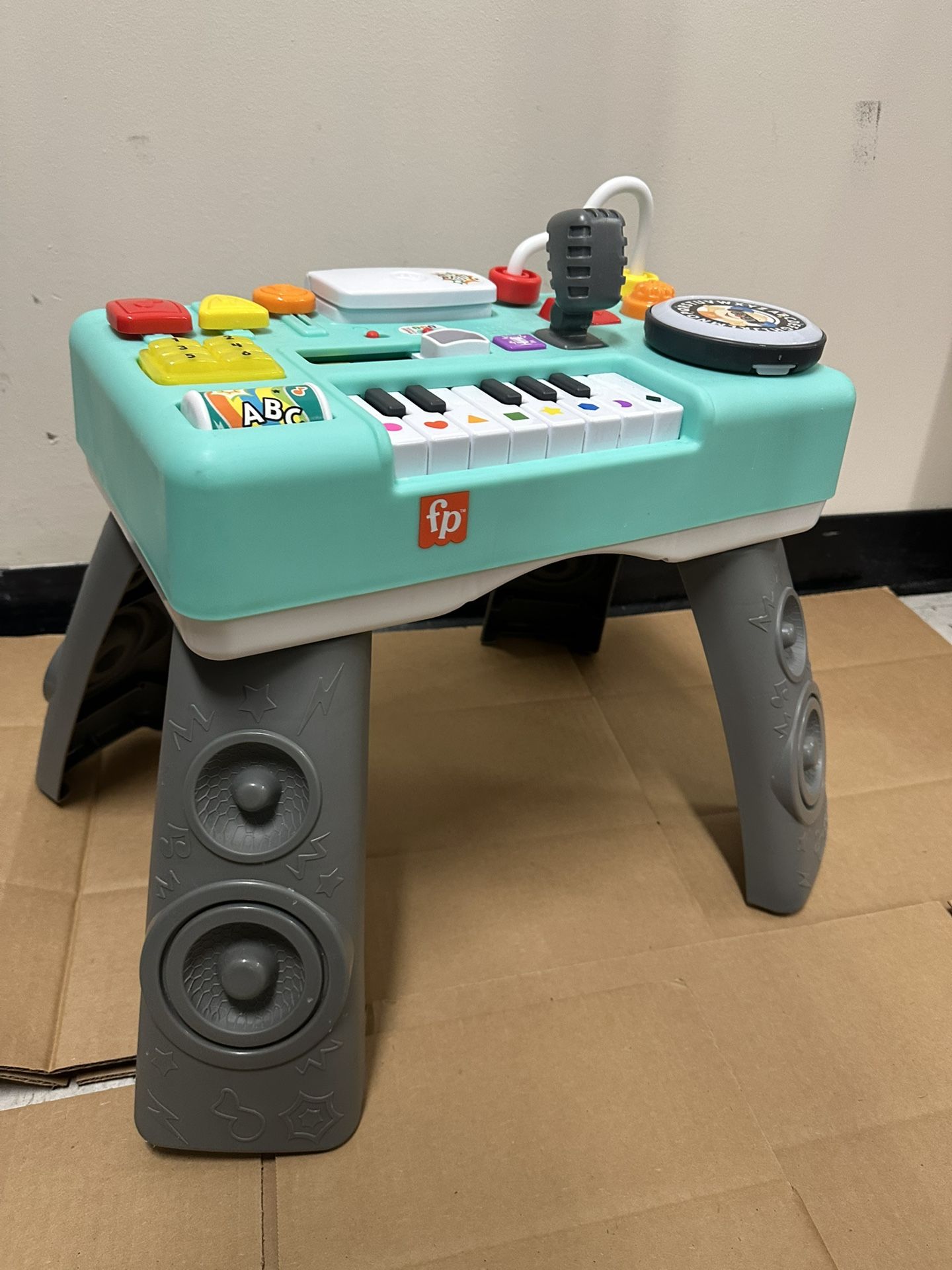 DJ Table Fisher-Price Baby & Toddler Toy