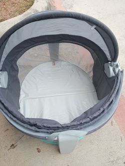 Portable Bassinet & Play Space