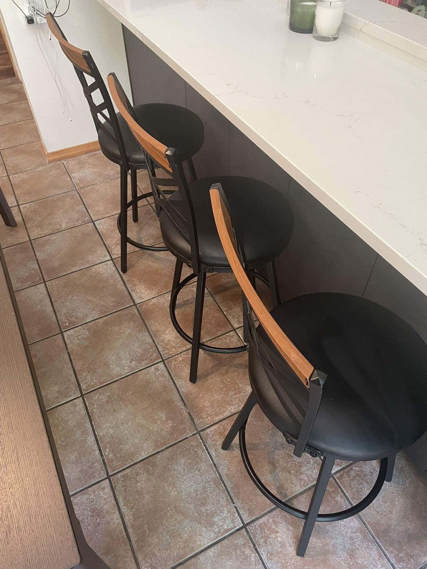 Island Swivel Chairs