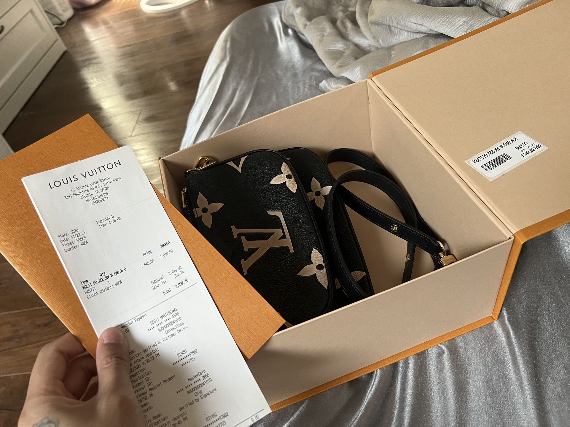 Louis vuitton bag