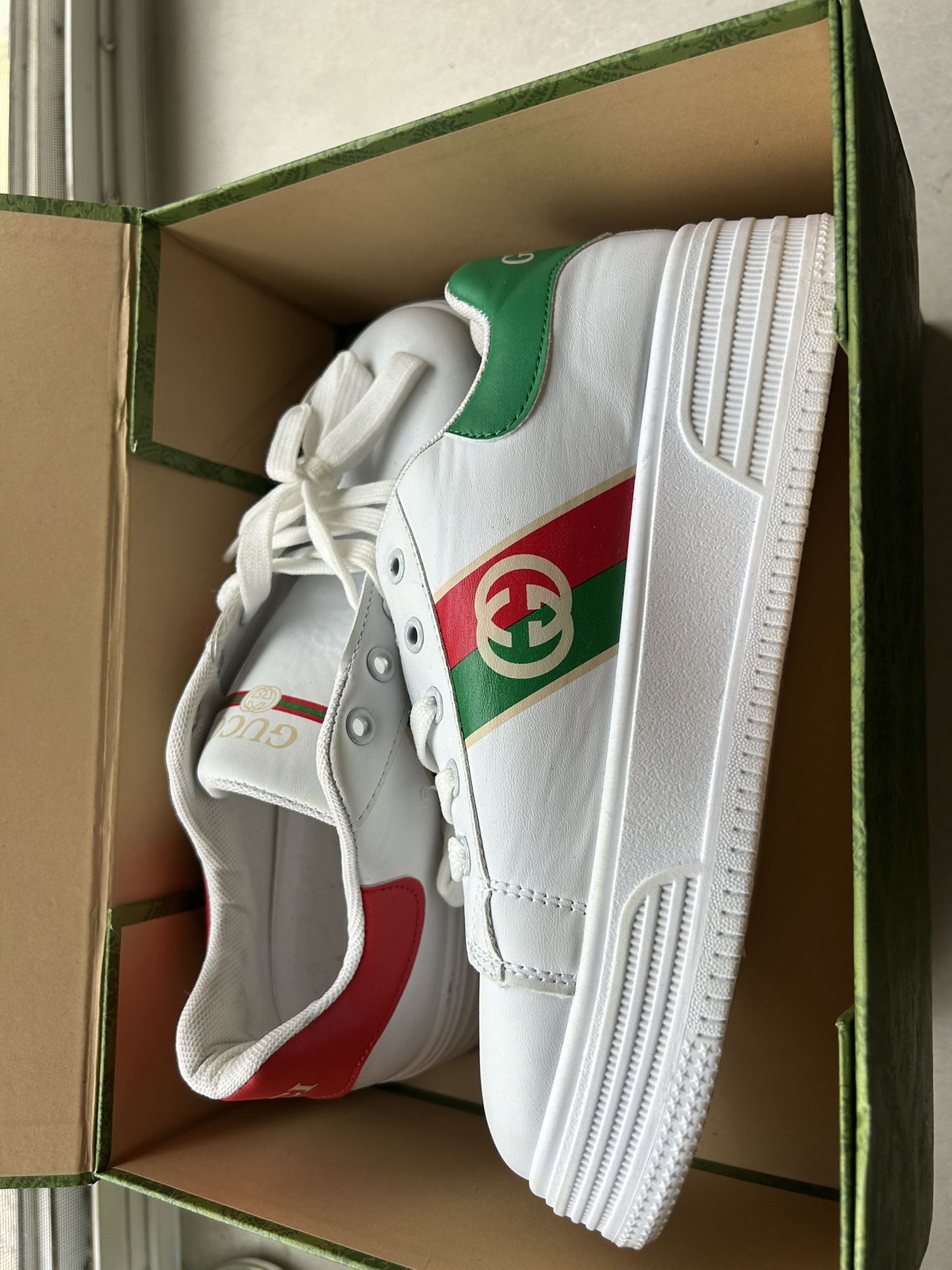 White Gucci Shoes