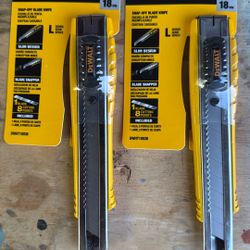 Dewalt Knifes 