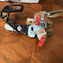 Tailgate Hatch Release Lever for Dodge RAM 1500/2500/3500 (2009–2020)