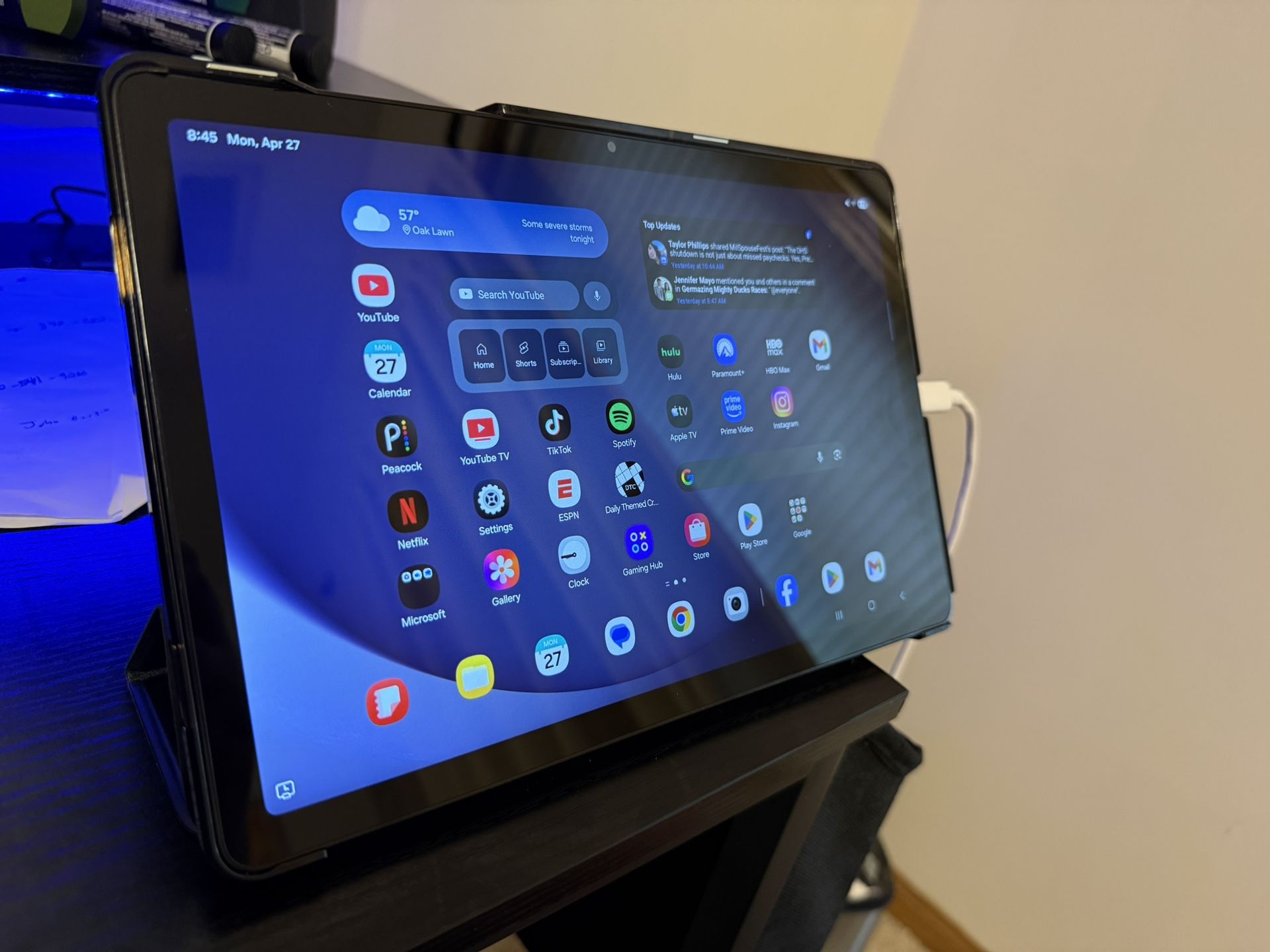 Samsung Galaxy A9 +11” 6r GB