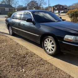 2009 Lincoln Town Car