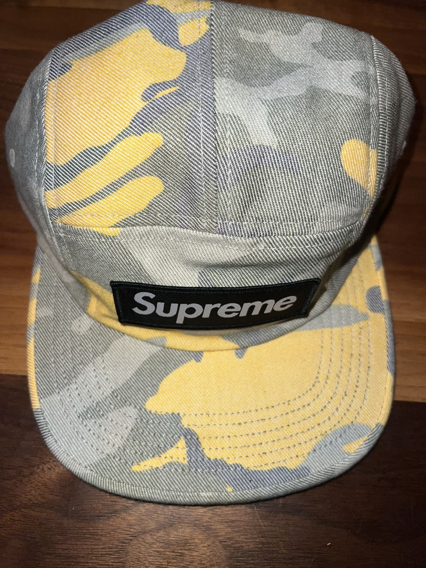 Supreme Camo Hat 