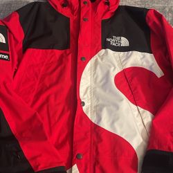 Authentic Supreme The North Face S Logo Mountain Jacket