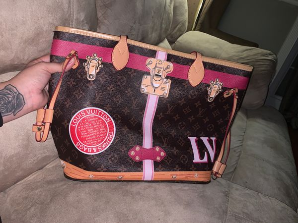 Louis Vuitton bag for Sale in Clearwater, FL - OfferUp