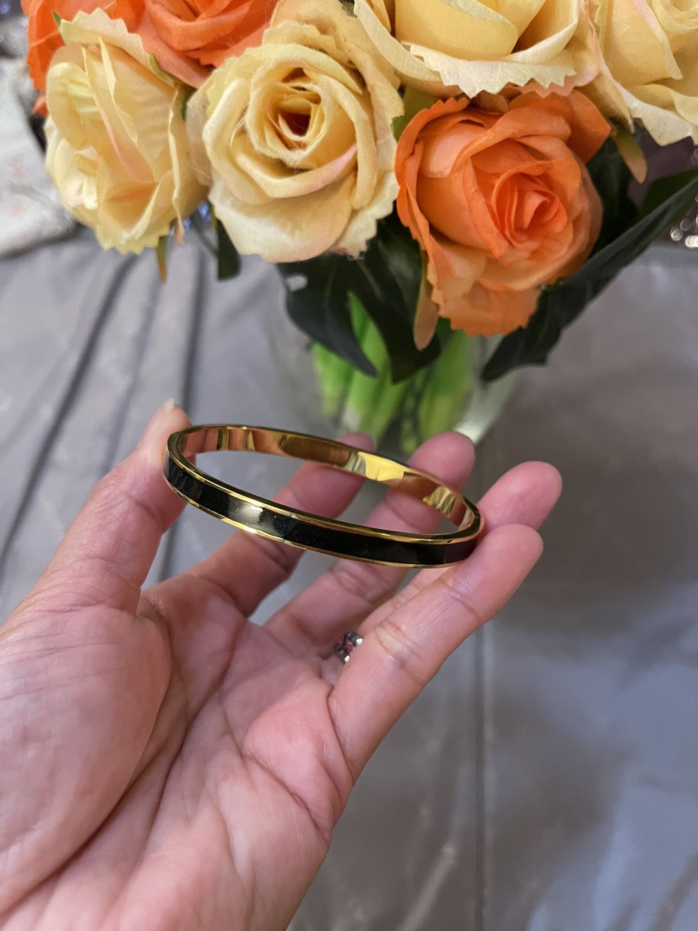 Elegant Black and Gold Bangle