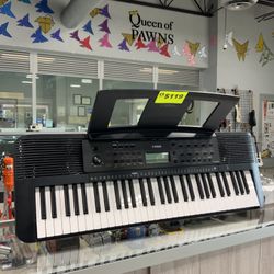Yamaha Keyboard 