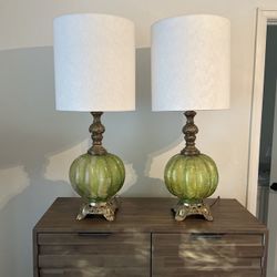 Weekend Sale!!! Gorgeous Pair Of (2) Vintage Mid-century Brass And Green Glass Lamps