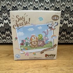 Tokyo Disney Sea Duffy and Friends Say Cheese Blind Box Figure