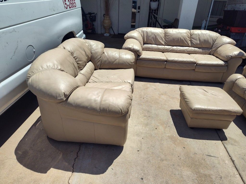 Leather loveseat recliner set 4 pieces