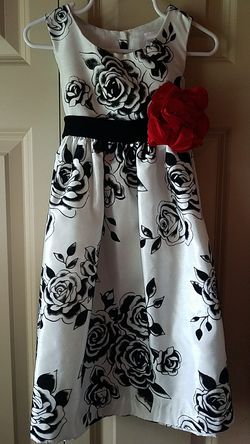 Girls dress size 4t