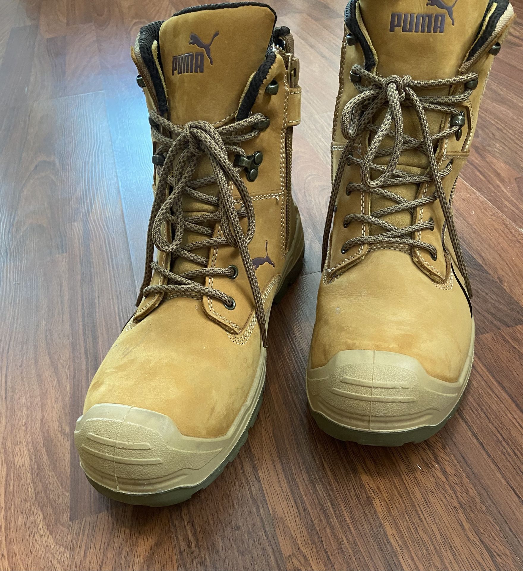 PUMA/Carhartt Men's Conquest SR Scuff Cap EVO Safety Composite Toe Lace Up Boots