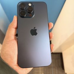iPhone 15 Pro Max Black Titanium 