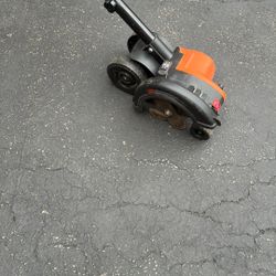 BLACK+DECKER LE750 Edge Hog 12A Corded Electric Lawn Edger Trencher USED