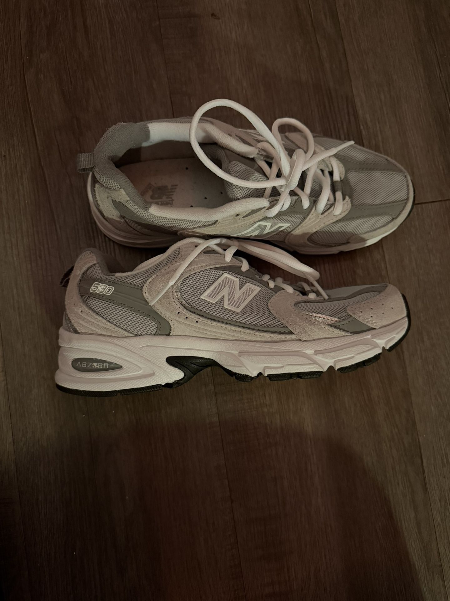 New balance Size 8.5 women