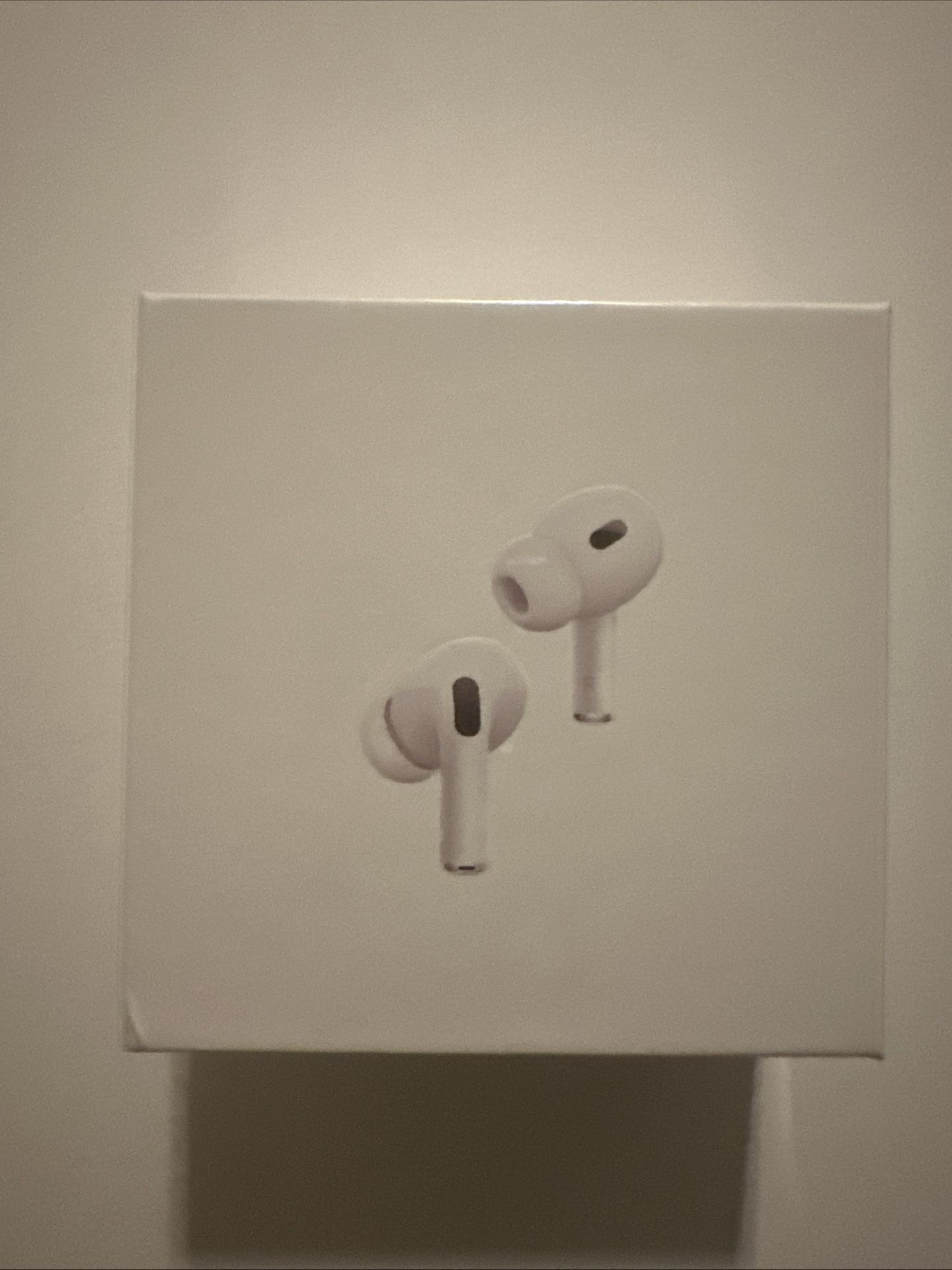AirPods Pro 2nd Generation with MagSafe Wireless Charging Case (USB‑C) - White