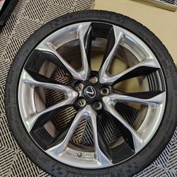 Lexus LC500 OEM wheels and tires