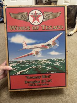 Wings Of Texaco Douglas DC-3