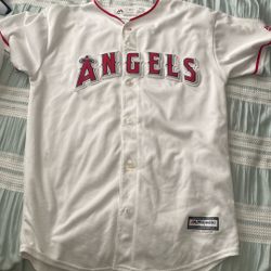 Angels Youth XL Mike Trout Jersey 