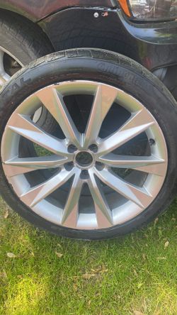 Selling My Wheels Size 19