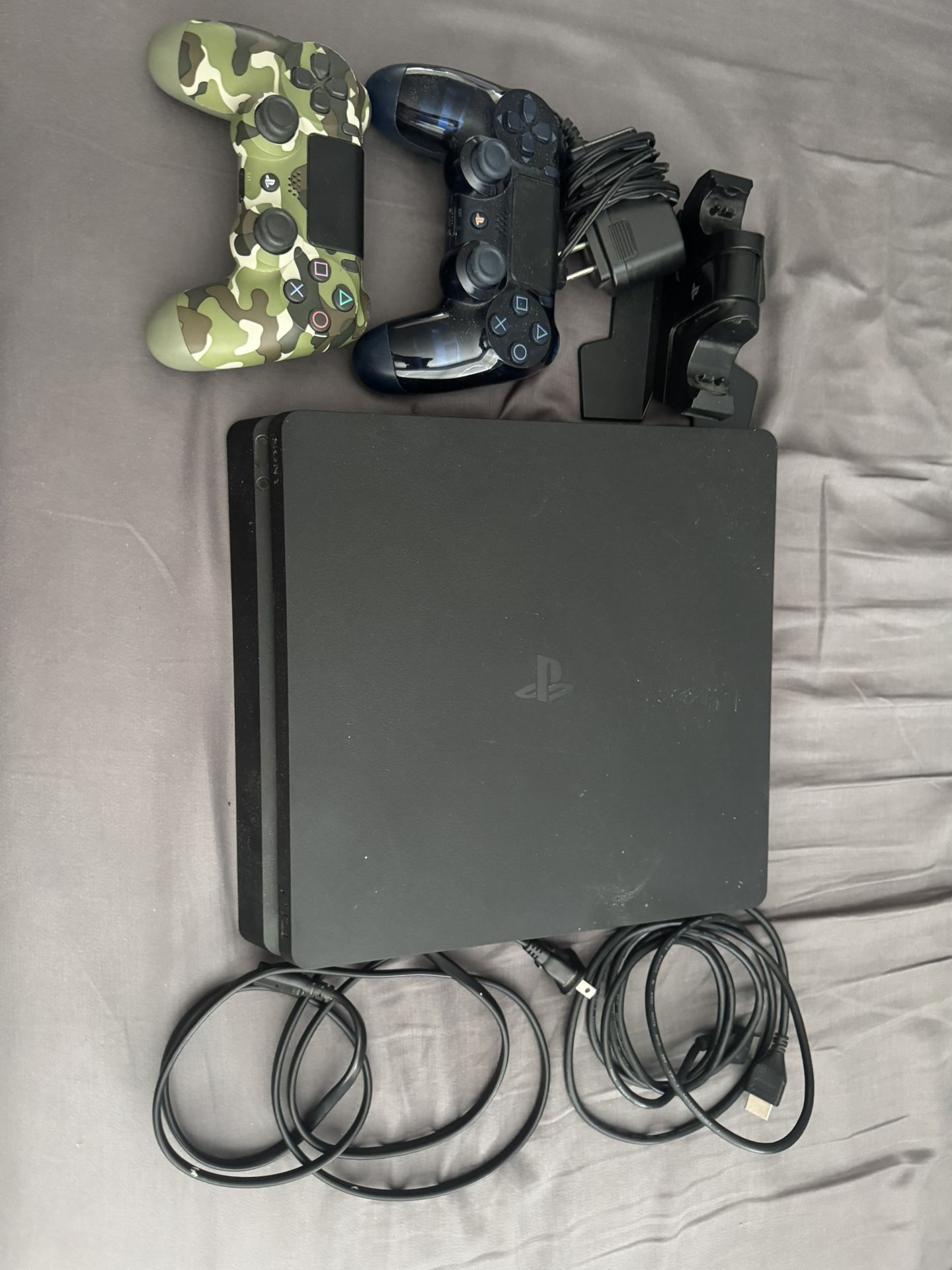 PS4 Slim