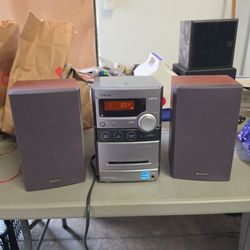 Sony CMT-NEZ30 Micro Hi-Fi Component System