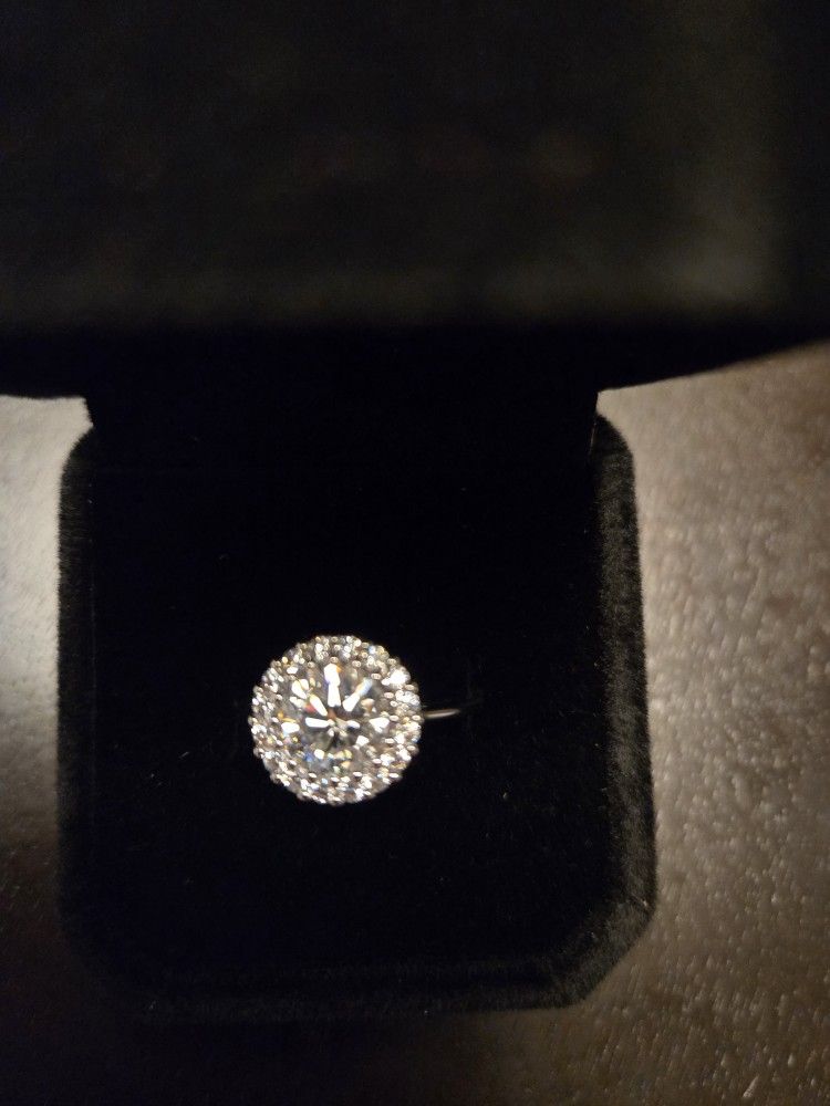 Moissanite Ring