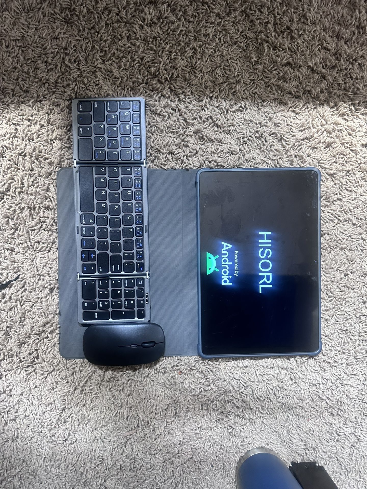 Android Tablet W/ BT Wireless Keyboard And Bt Mouse