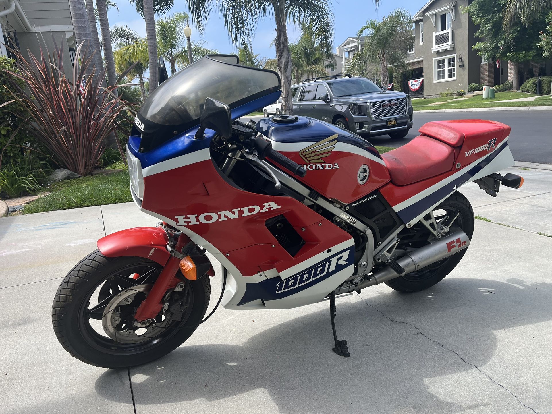 1985 VF1000R