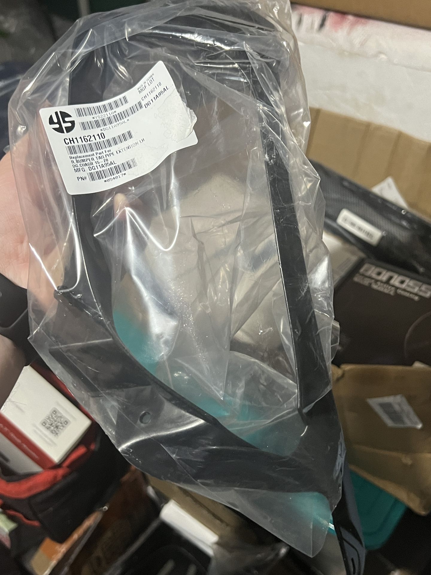 Rear Dodge Charger Rt Bumper Exhaust Bracket