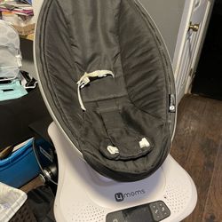 4 Moms Mamaroo 