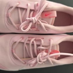 Nike Size 7youth In Great Condition 