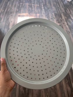 KitchenAid 14” Nonstick Pizza Crisper Pan – Like New