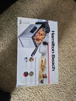 Brand new Hamilton Beach 12 Cup Deep Flyer