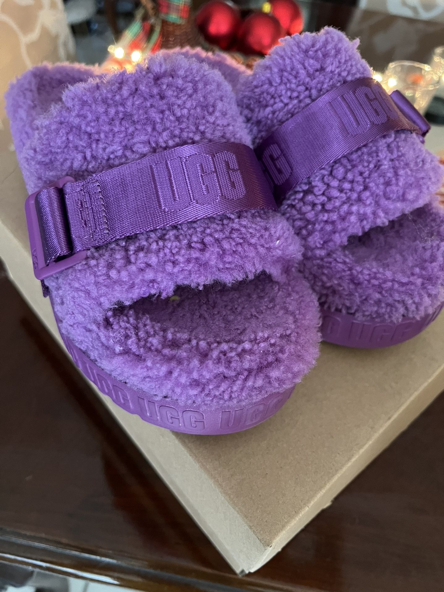 UGG Fluffita Slipper Slides