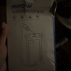 Waterproof bag for phone