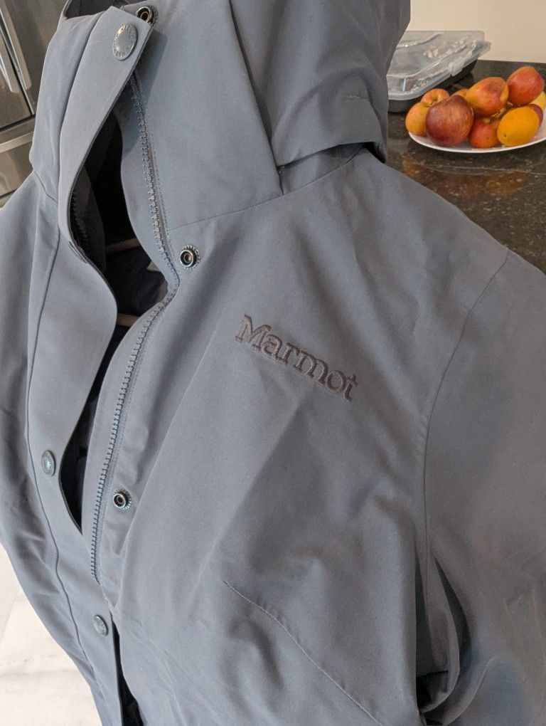 Marmot Mountain Long Winter Jacket For Petite Women Or Teenage Girls