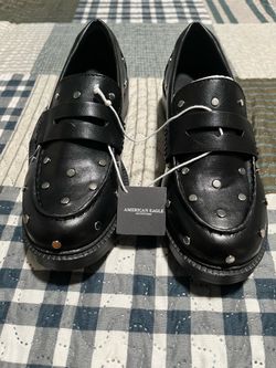 Woman’s size 7