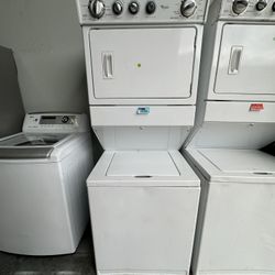 Whirlpool Laundry Center Washing Machine & Electric Dryer 