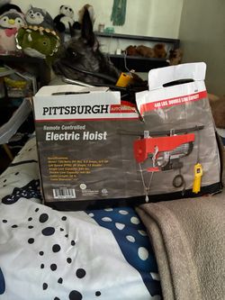 Pittsburgh Remote Controlled Electric Hoist