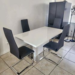 Dining Table White Glossy New