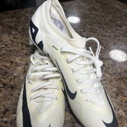 Nike Zoom Low Top Soccer Cleats 